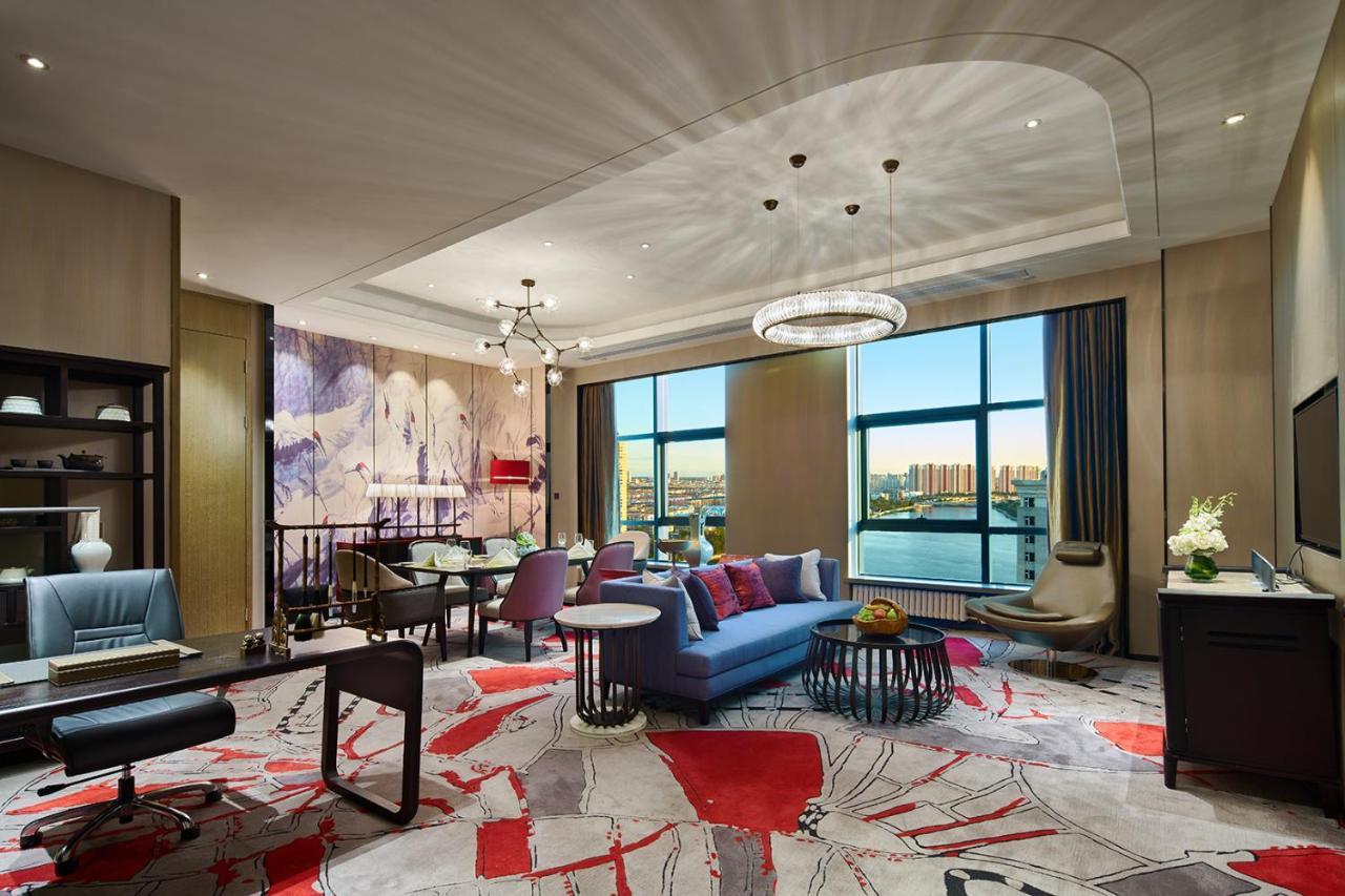Отель Wanda Realm Цицикар Экстерьер фото